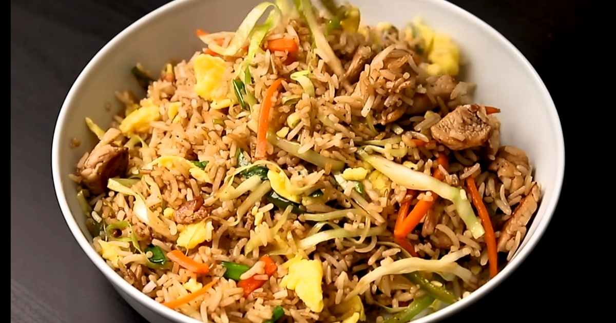 chicken fried rice calories